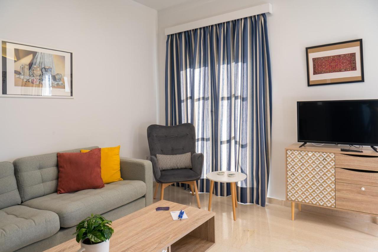 Chroma Lodge Rafina Esterno foto