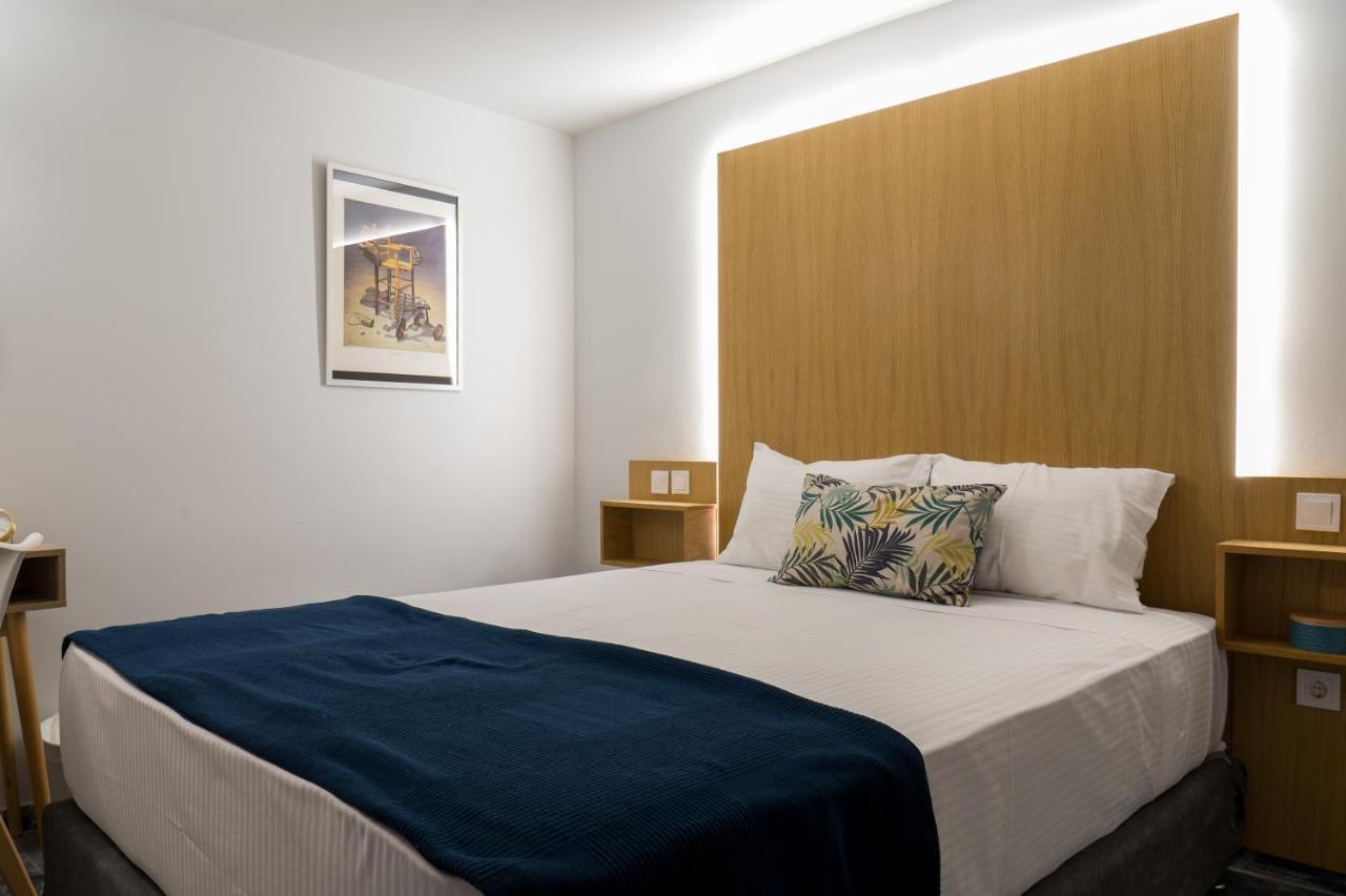 Chroma Lodge Rafina Esterno foto