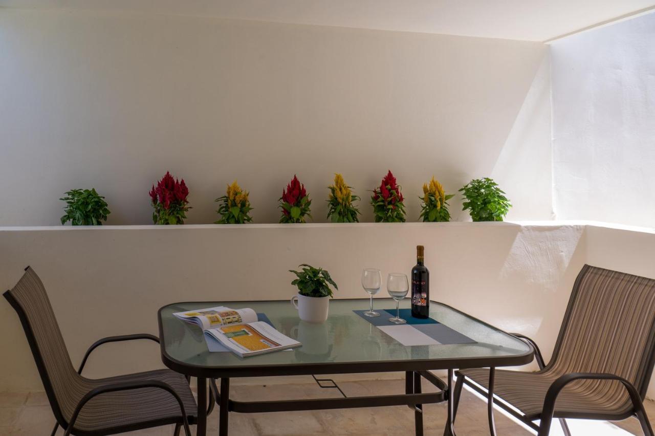 Chroma Lodge Rafina Esterno foto
